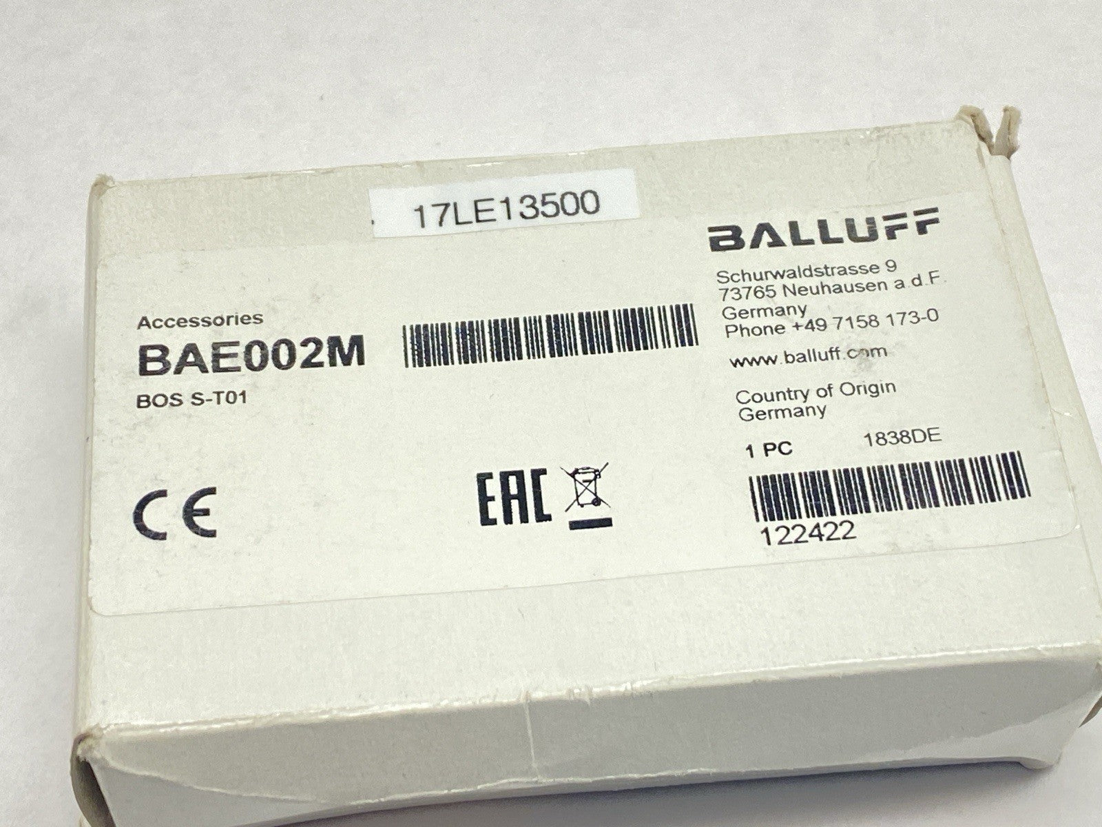BAE002M | Balluff Signal Converter M/F M12 4-Pin 10-30VDC BOS S-T01 - New – Open box - Maverick Industrial Sales