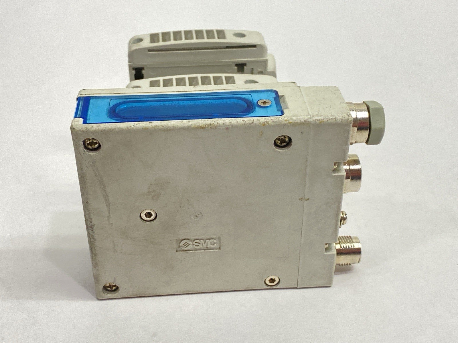 VV5QC11-03N35DA-S | SMC Pneumatic Plug-In Manifold 3-Station - Used - Maverick Industrial Sales