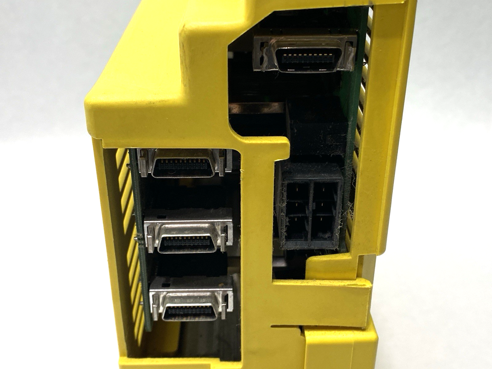 Fanuc A06B-6089-H104 G AC Servo Amplifier Unit 3PH 230VAC 12.5A - Maverick Industrial Sales