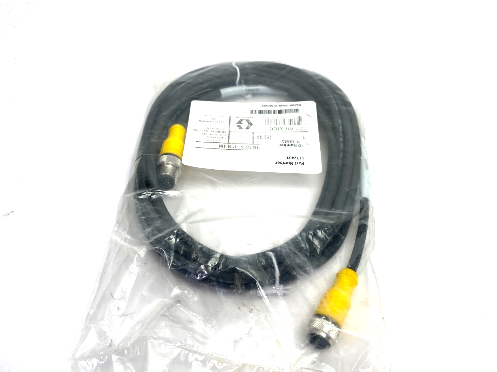 Graco L17Z431 Double Ended Cordset 8-Pin Male to 5-Pin Female U2-33641 - Maverick Industrial Sales