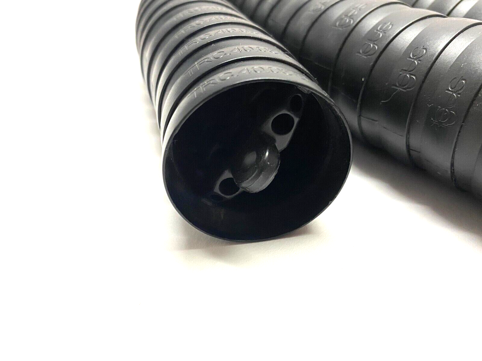 Igus TRC.40.058.0 Triflex Cable Chain Assembly 16' Section Black - Maverick Industrial Sales