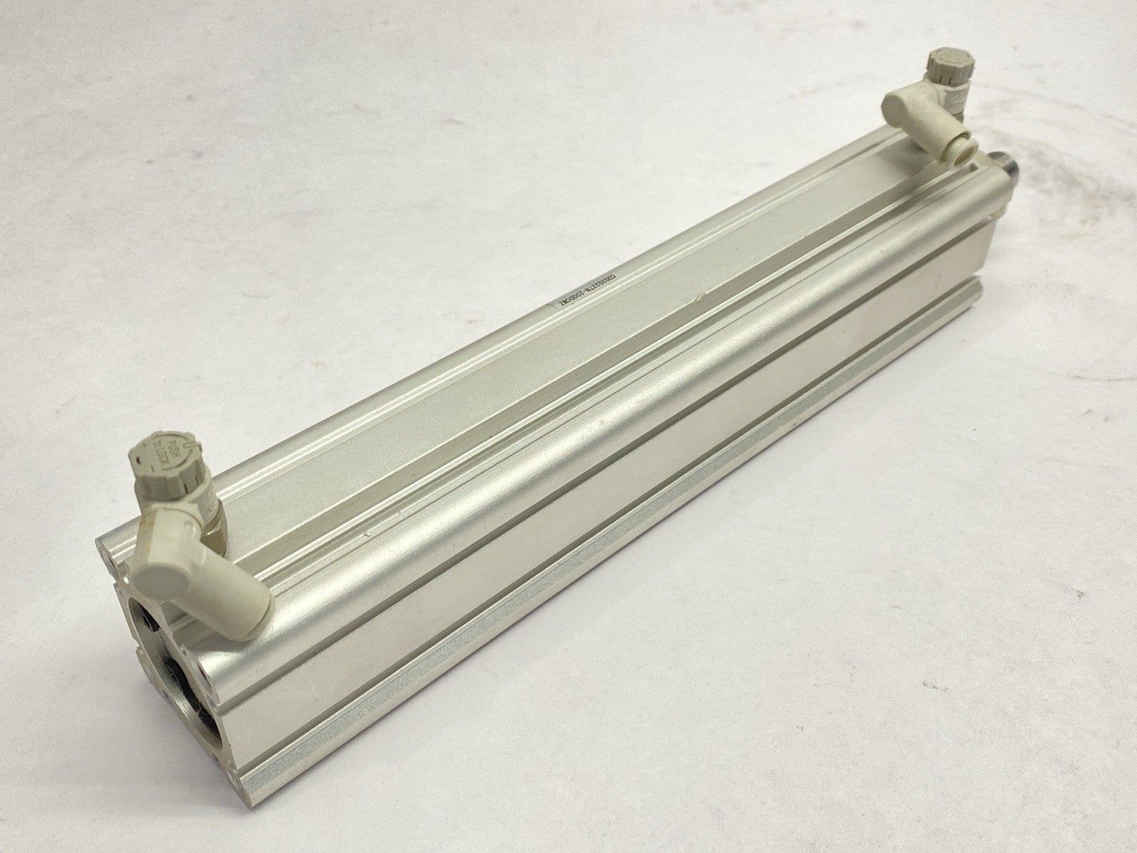 CDQ2G32TN-200DCMZ | SMC Pneumatic Cylinder 32mm Bore 200mm Stroke - Used - Maverick Industrial Sales
