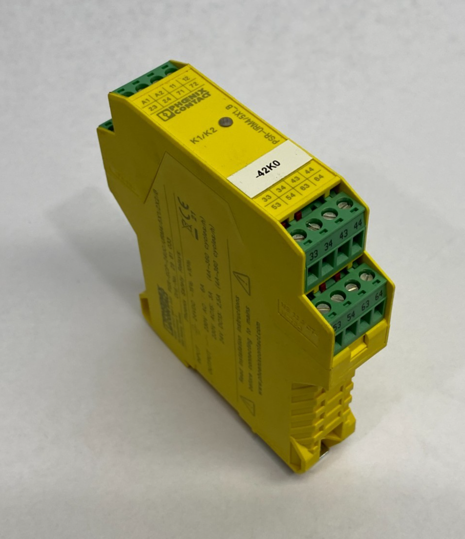 Phoenix Contact PSR-SCP-24UC/URM4/5X1/2X2/B Extension Module 1 or 2 Chan 2981033 - Maverick Industrial Sales