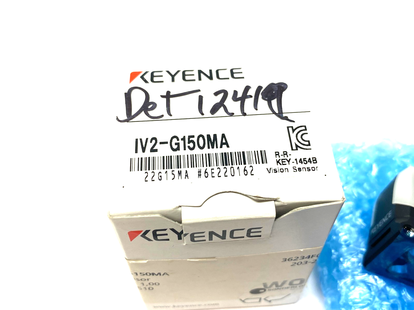 Keyence IV2-G150MA Vision Sensor Head Narrow FOV, model Monochrome AF type - Maverick Industrial Sales