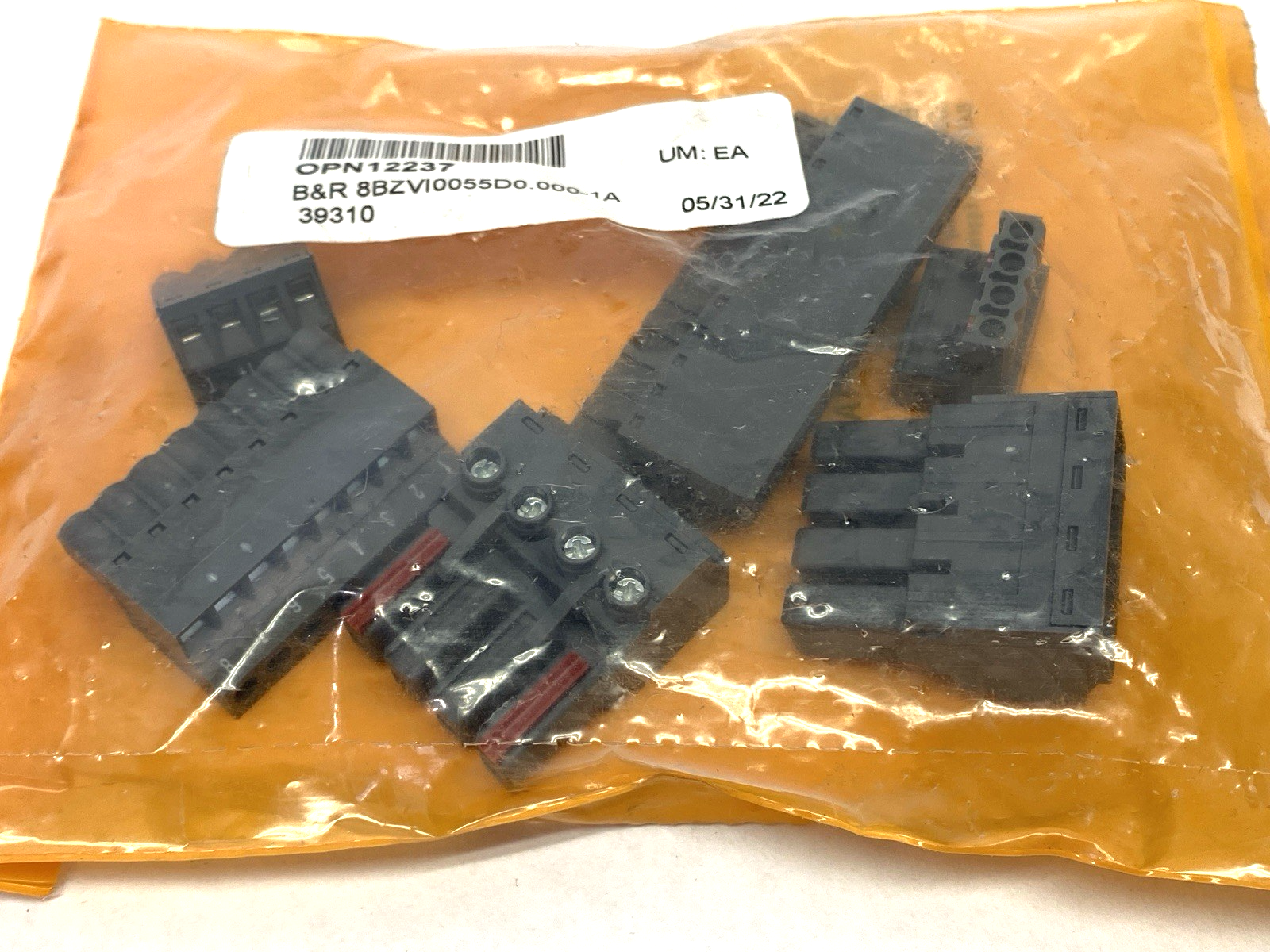 8BZVI0055D0.000-1A | B&R Rev. C0 Terminal Block Set Screw Clamp - New - Maverick Industrial Sales