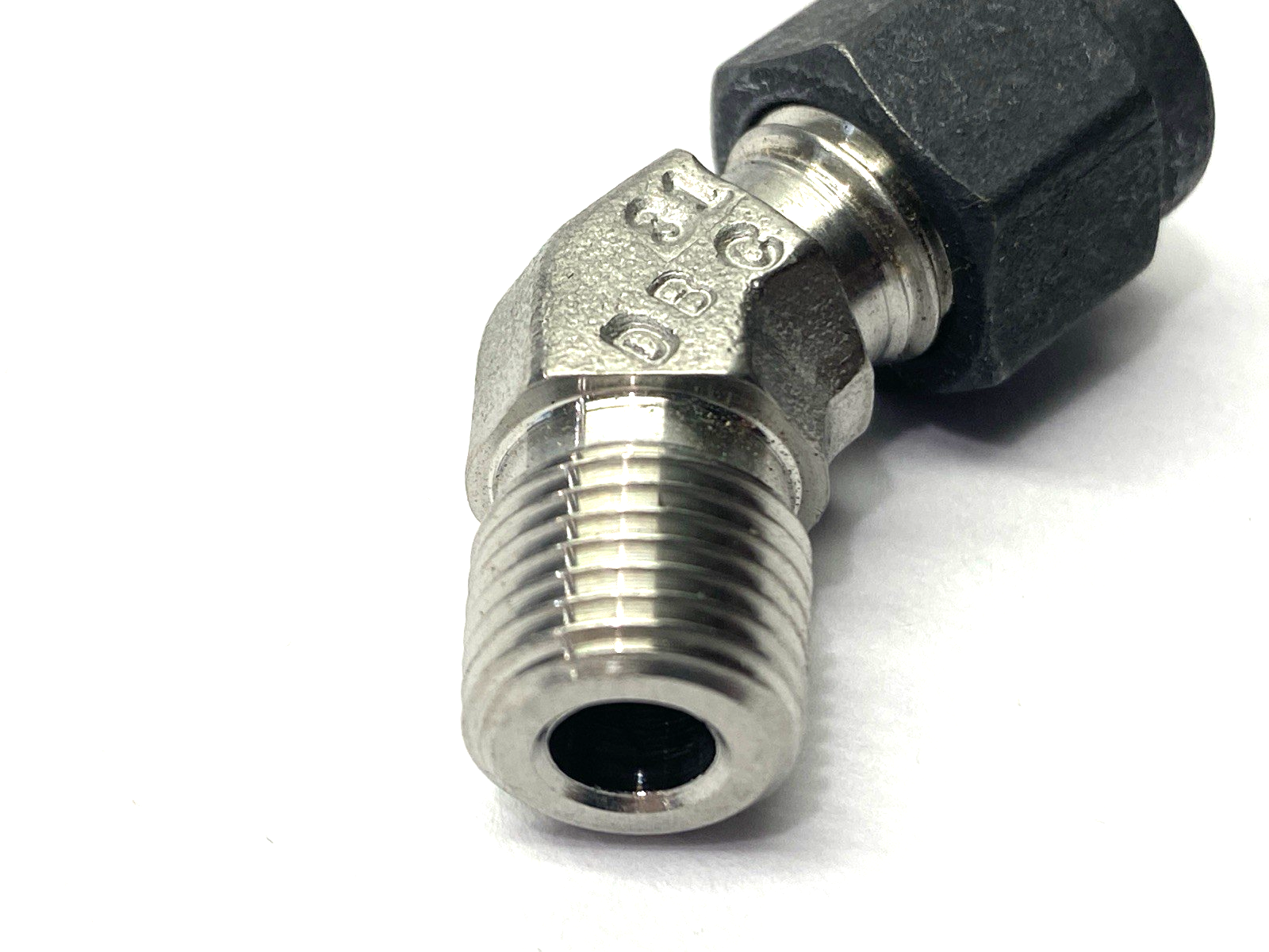 Parker 3-2 VBZ-SS Elbow Fittings 45 Degree 3/16" Tube O.D. x 1/8" Male NPT 316 - Maverick Industrial Sales