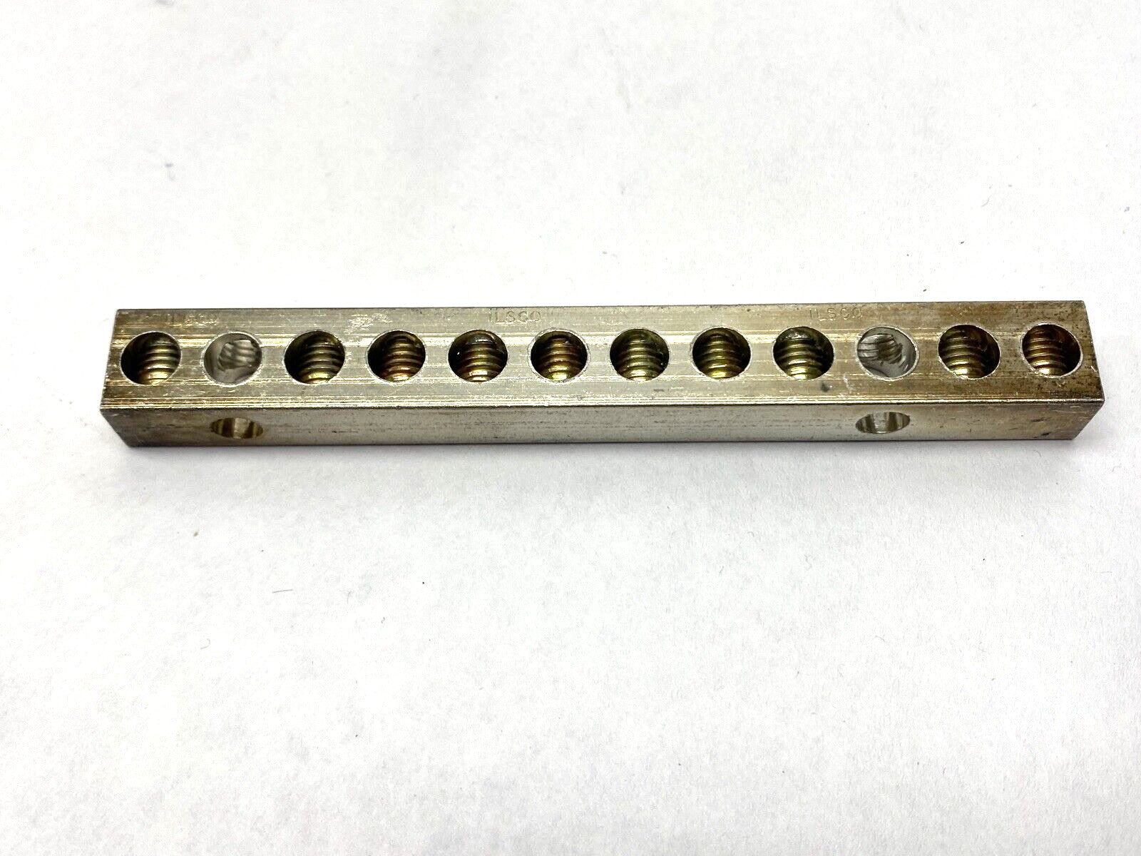 Ilsco D-167-8 Copper Neutral Bar 70A 600V LOT OF 8 - Maverick Industrial Sales