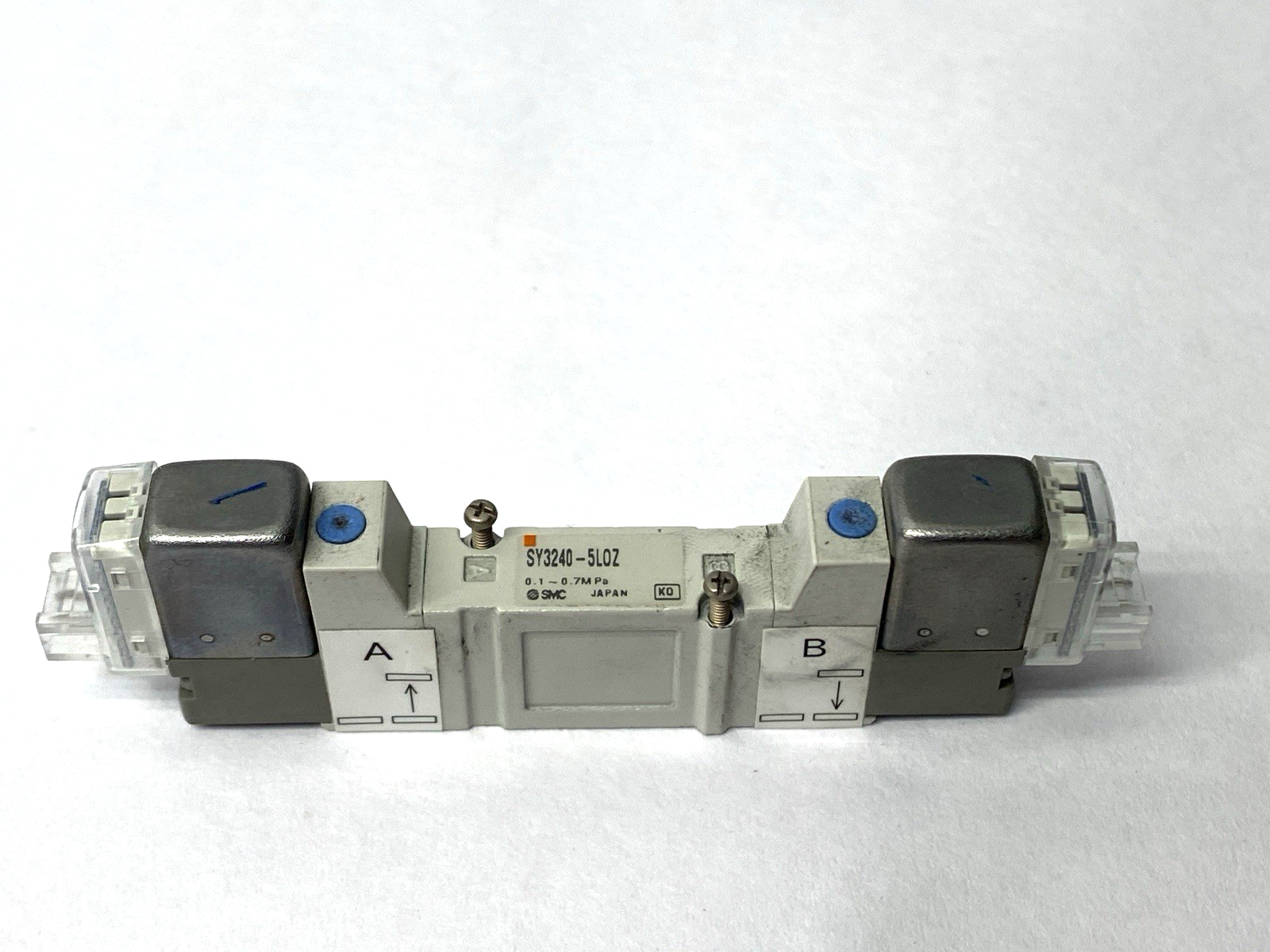 SMC SY3240-5LOZ Pneumatic Solenoid Valve 5-Port - Maverick Industrial Sales