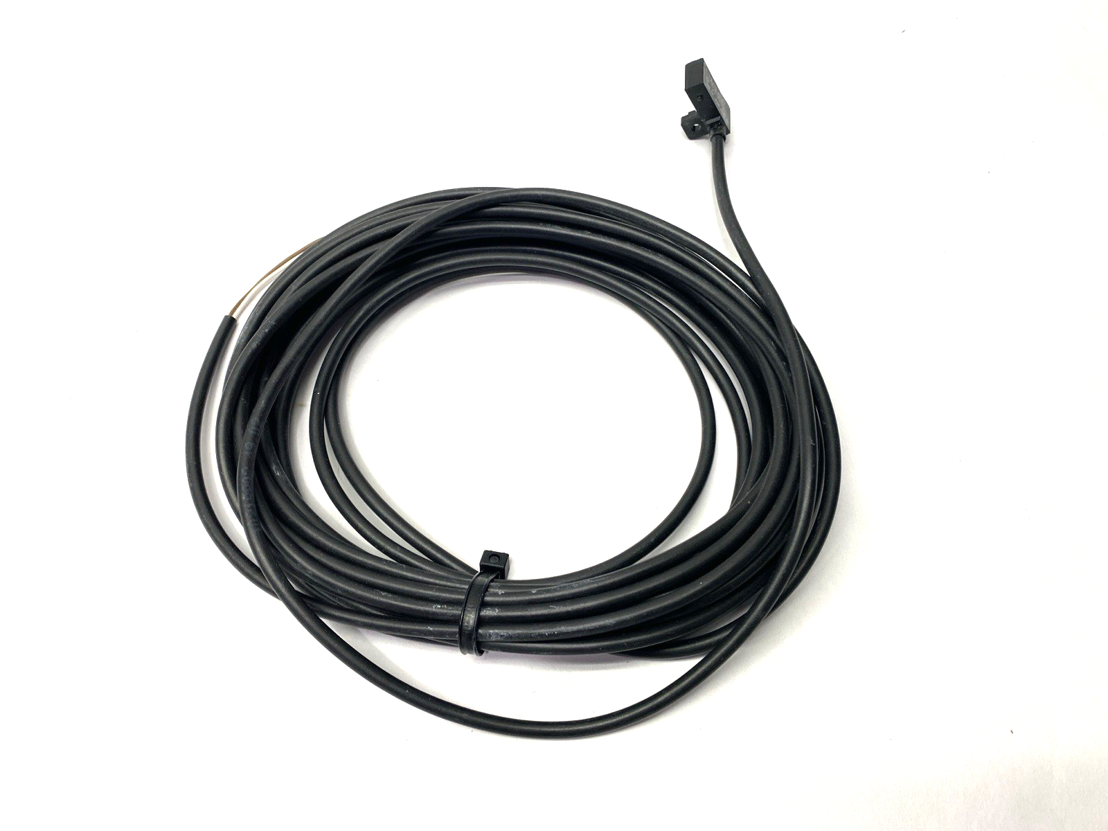 KZ3990 | Hoerbiger Origa Parker Reed Switch 6m - New – Open box - Maverick Industrial Sales