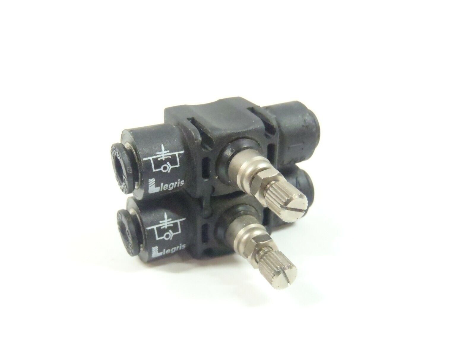 Parker 7770 04 00 One-way In-line 5/32" Inch Flow Control Regulator LOT OF 2 - Maverick Industrial Sales