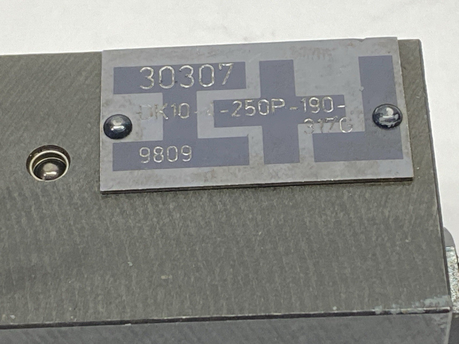 Trumpf 039265 Pressure Release Valve DK10-4-250P-190-317G - Maverick Industrial Sales