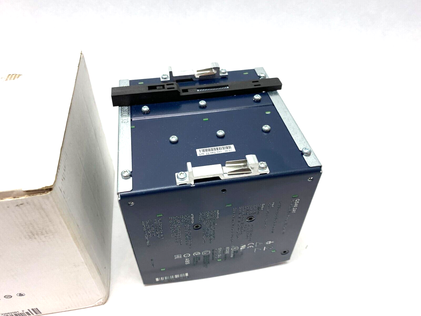 Puls QS40.241 Power Supply 1-Phase 960W, 40A, 24VDC, 100-240VAC Input - Maverick Industrial Sales