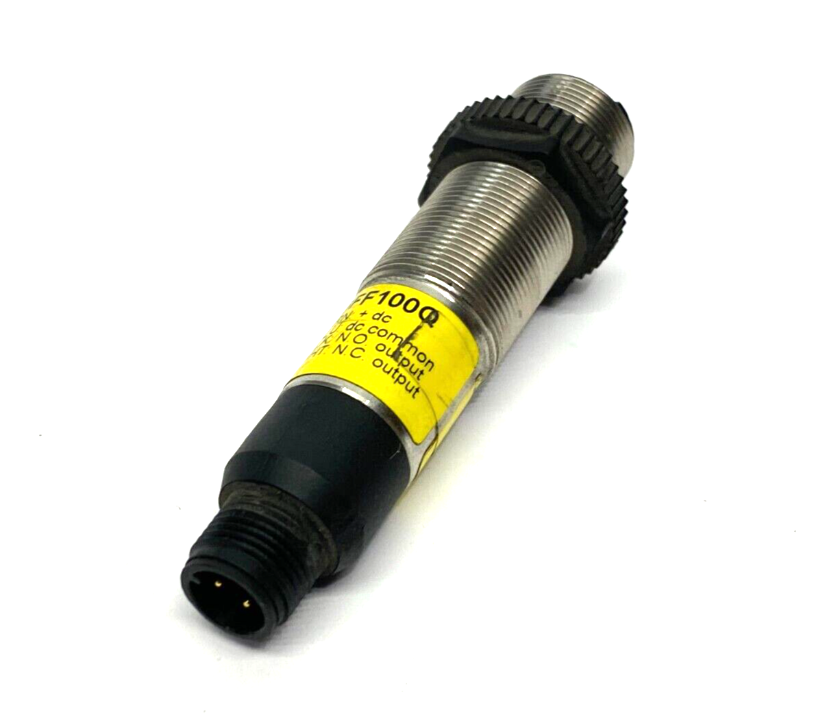 Banner M18SP6FF100Q EZ-BEAM Fixed Field Infrared LED Sensor 100mm Range 48675 - Maverick Industrial Sales