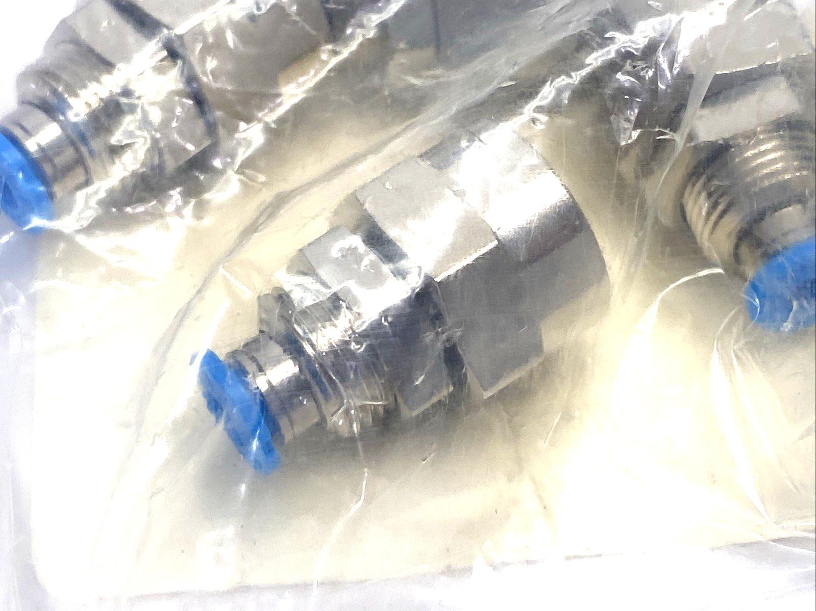 Festo QSSF-1/4-4-B Bulkhead Push-In Fitting 4mm Tube O.D. x G 1/4" 190655 5-PACK - Maverick Industrial Sales