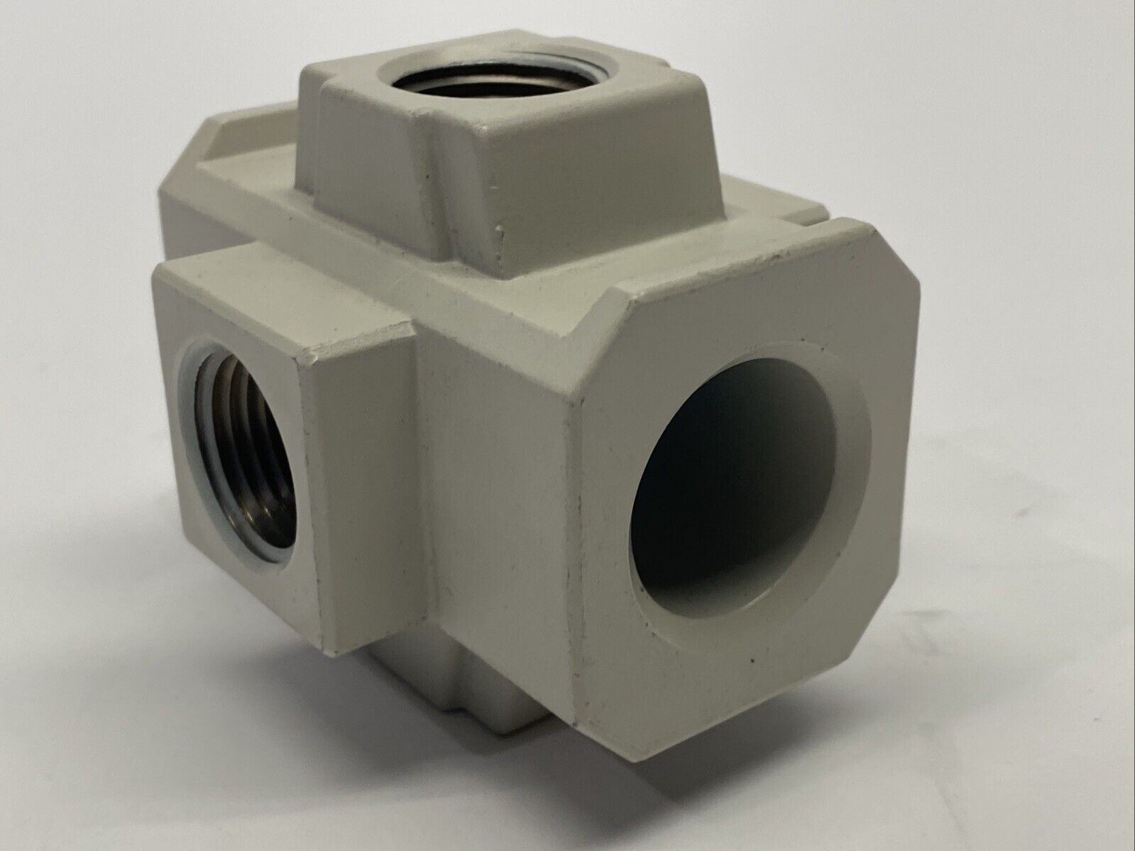SMC Y54-04-A Pneumatic Cross Space - Maverick Industrial Sales