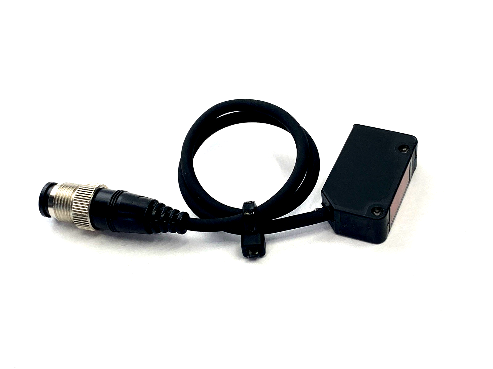PZ-M33P | Keyence Photoelectric Sensor, Built-In Amplifier 12-24VDC - Used - Maverick Industrial Sales