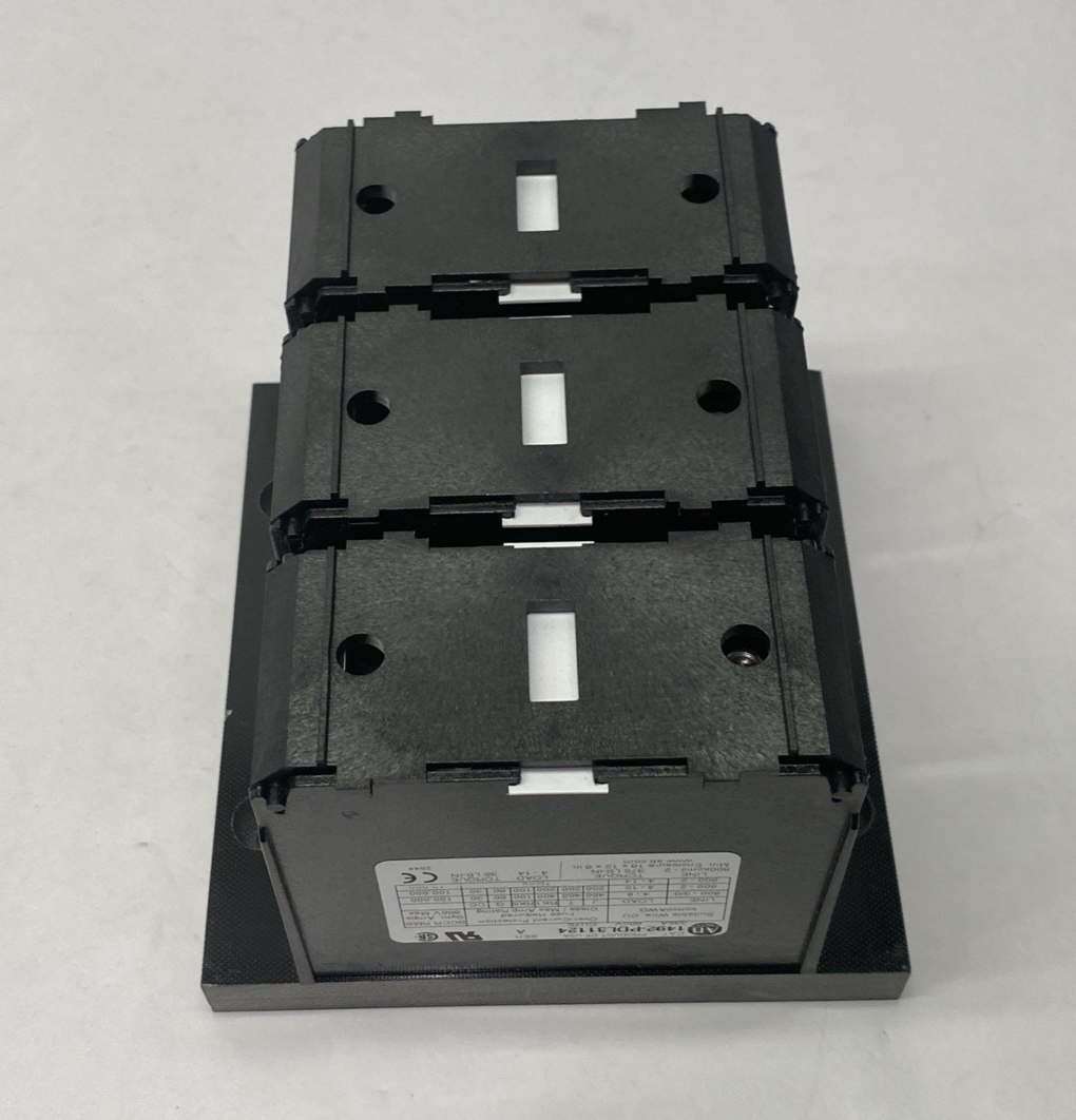 1492-PDL31124 | Allen Bradley Ser. A Power Feeder Distribution Block 3-Pole - New – Open box - Maverick Industrial Sales