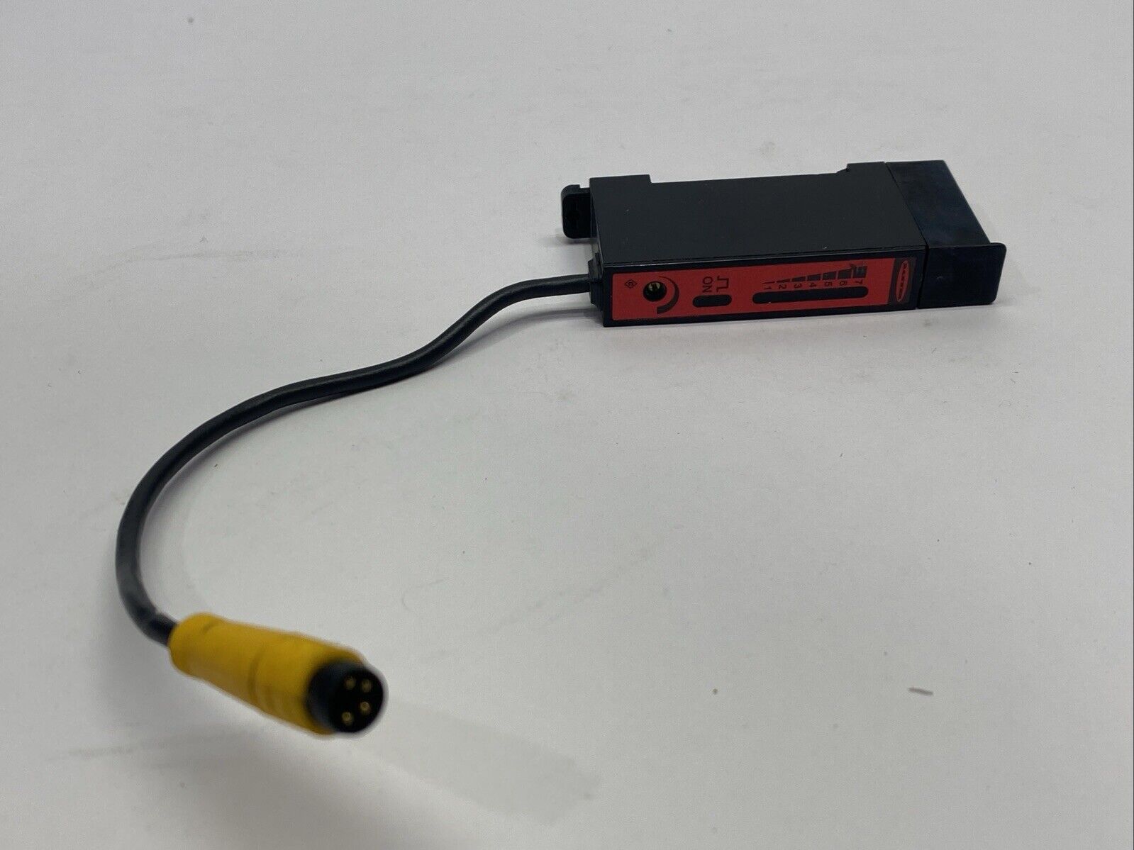 Banner D12SP6FPHQ High Power Plastic Fiber Optic Sensor 10-30VDC 34974 - Maverick Industrial Sales