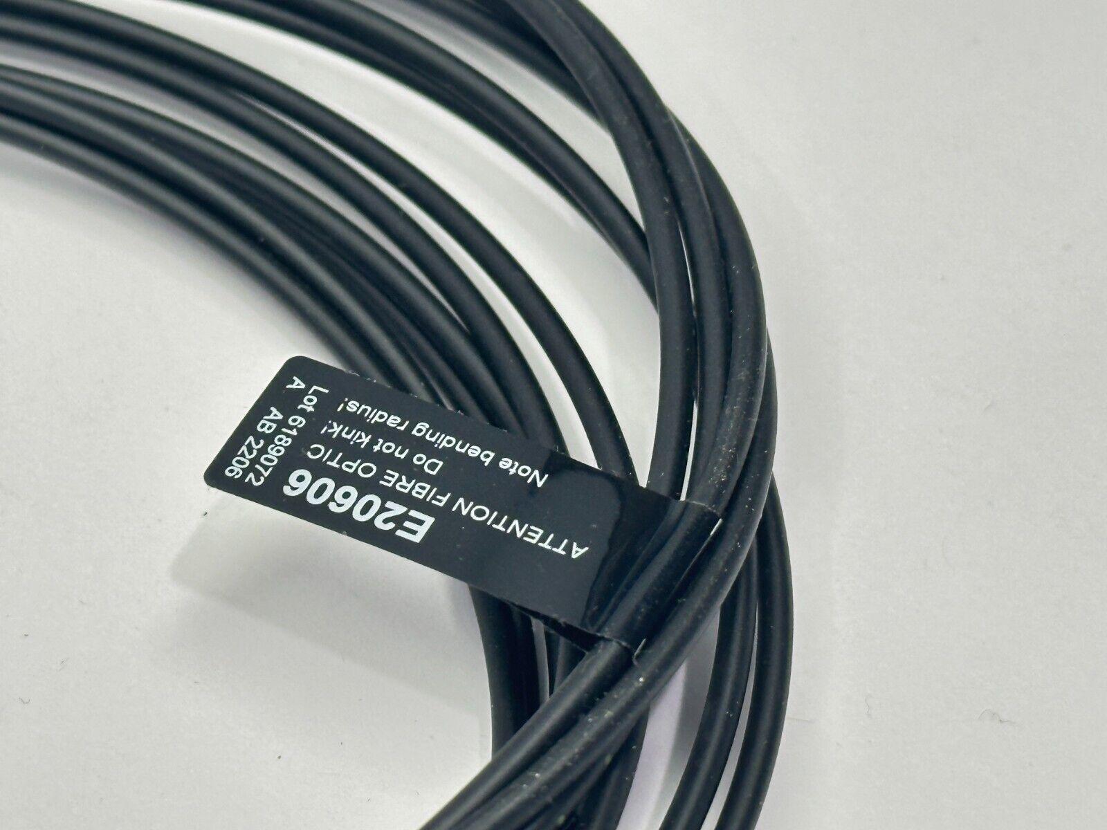 IFM E20606 Fiber Optic Through Beam Sensor FE-11-EPA-M4/F1X1/2M - Maverick Industrial Sales