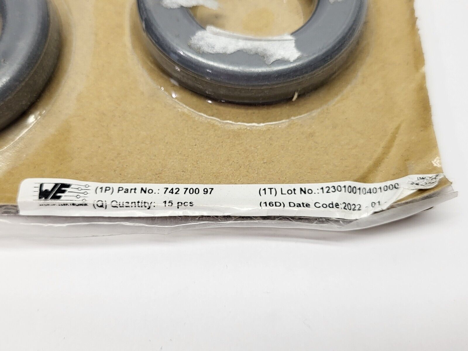 Wurth Elektronik 742 700 97 Ferrite LOT OF 10 - Maverick Industrial Sales
