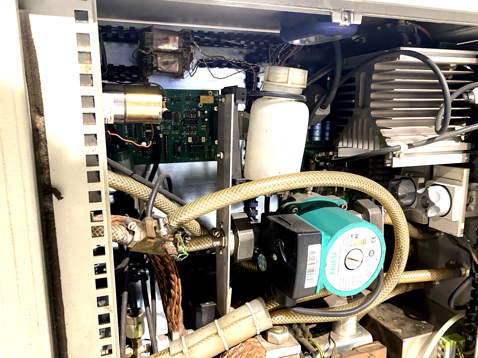 Eltra ON 900 Oxygen Nitrogen Determinator Analyzer ON-900 FOR PARTS OR REPAIR - Maverick Industrial Sales