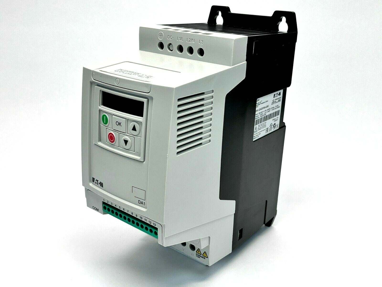 DA1-324D3FB-A20C | Eaton VF Drive IP20 NEMA 0, LED Display, 2-Outputs 5-Inputs - New – Open box - Maverick Industrial Sales