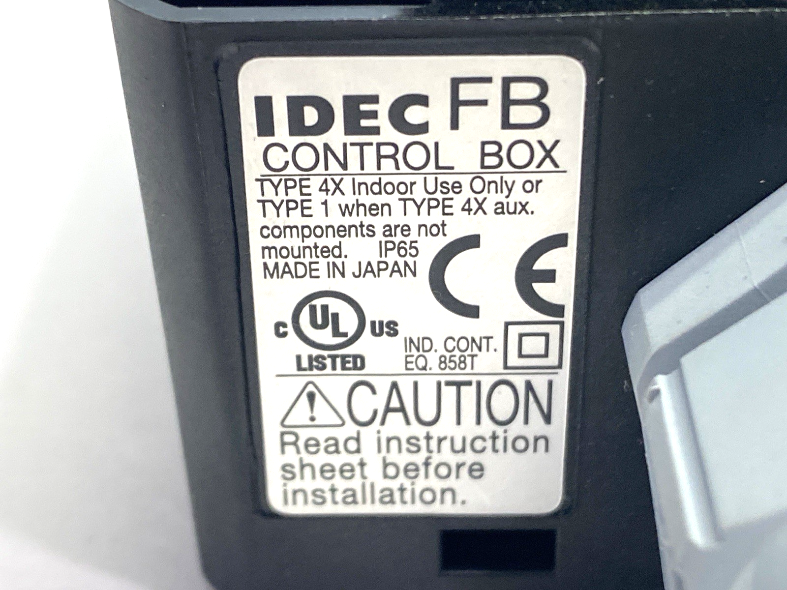 IDEC FB1W-HW1B-V402R Emergency Stop Box TYPE 4X - Maverick Industrial Sales