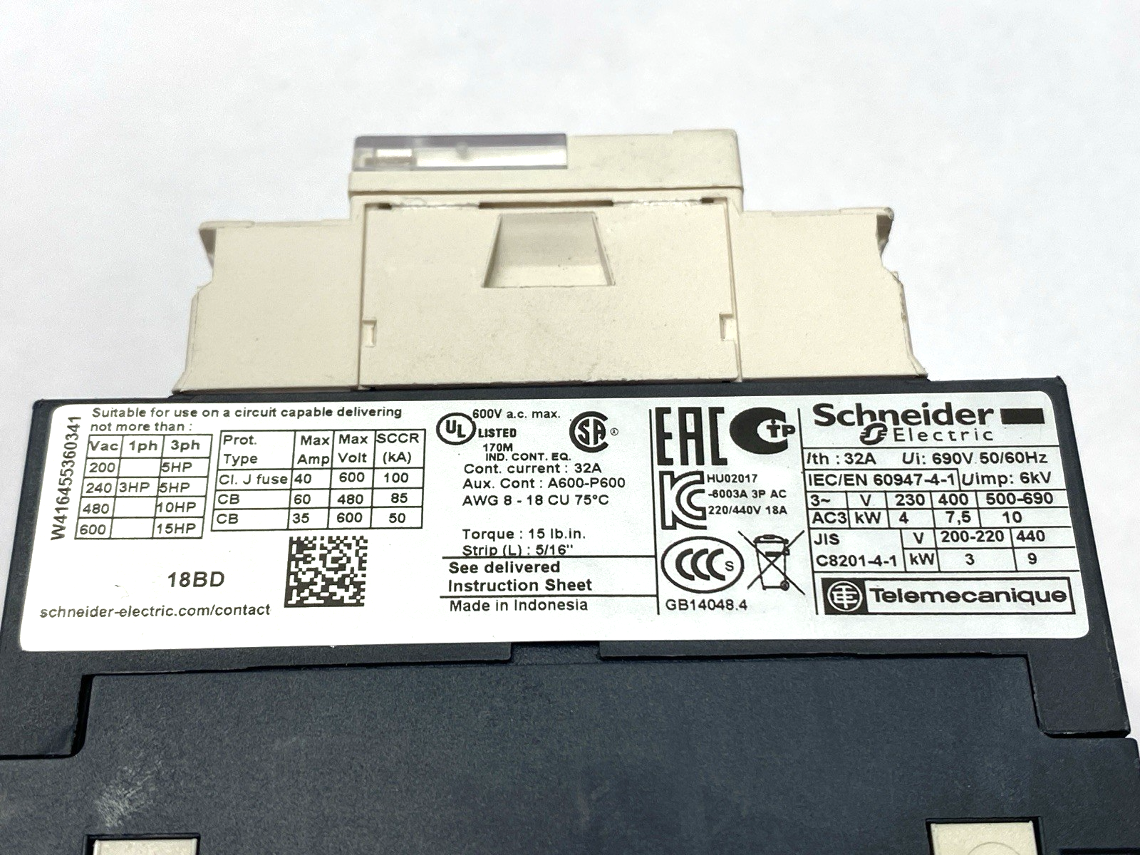 Schneider Electric LC1D18BD TeSys Deca IEC Contactor 3-Phase 24VDC Coil 18A - Maverick Industrial Sales