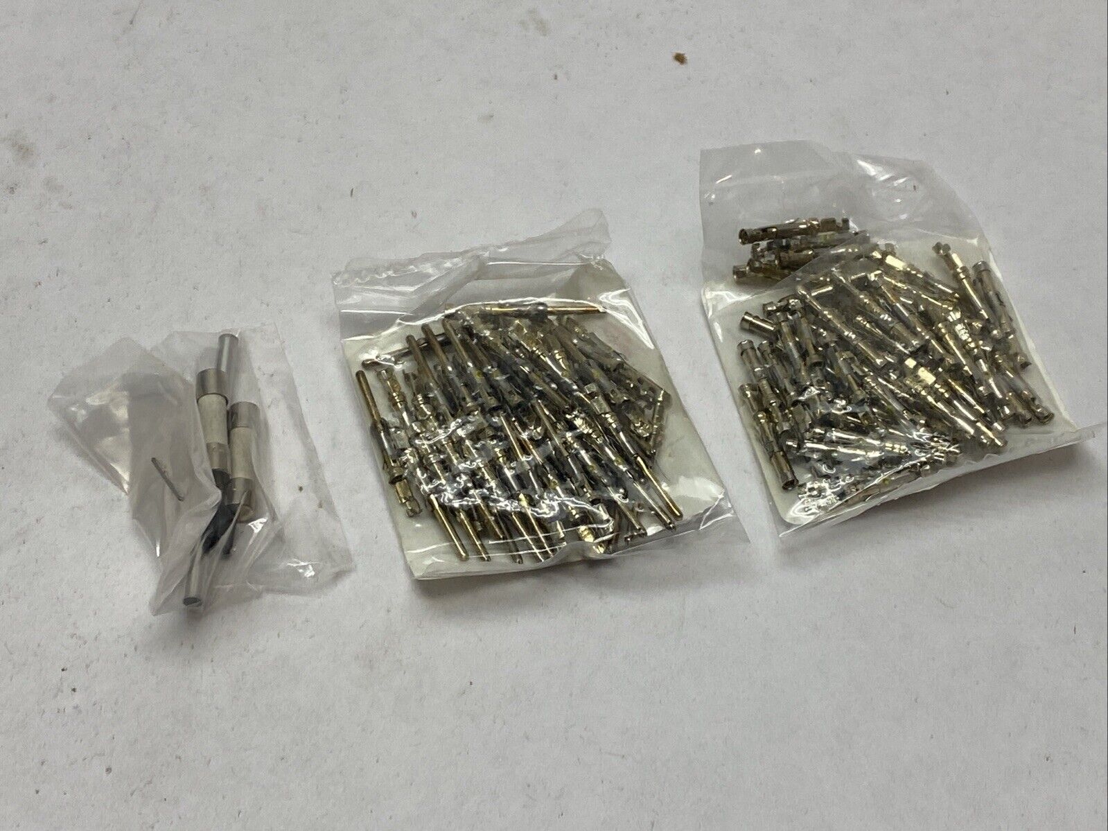 322947 | Fusion UV Rev P Power Supply Connector Kit F300S MISSING CONNECTOR SHELL - New Other - Maverick Industrial Sales