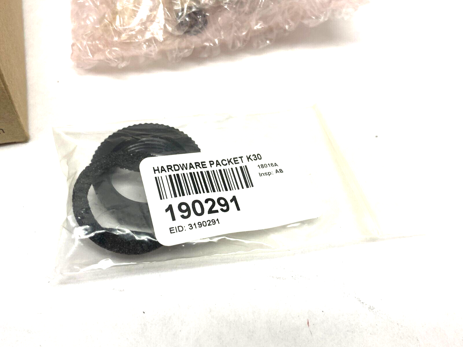 K30ALBTGRHQP, 95043 | Banner K30ALBTGRHQP 2-Color Touch Sensor Green/Red; Latching Output 95043 - New – Open box - Maverick Industrial Sales