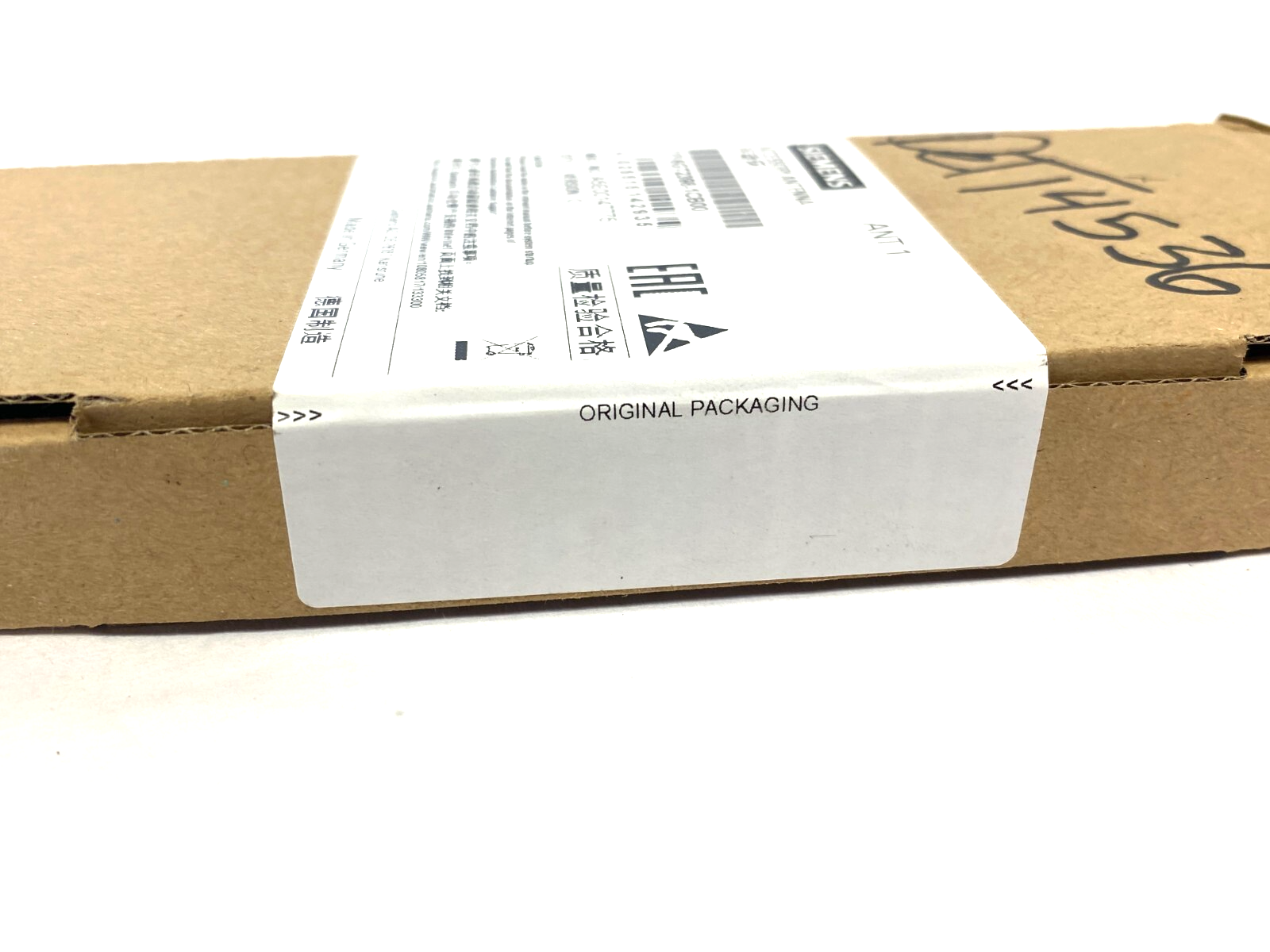 Siemens 6GT2398-1CB00 RF300/RF200 Accessory Antenna ANT 1 IP65 - Maverick Industrial Sales