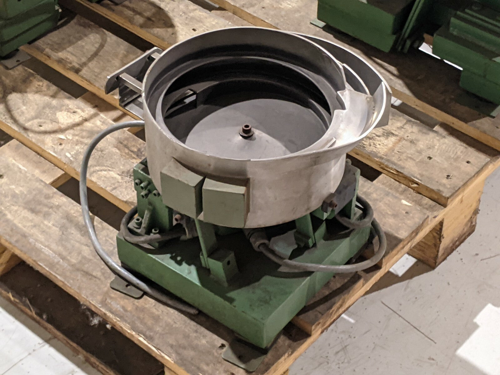 Accu-Tech Automation Vibratory Feeder System 10" Bowl, CUT CORD - Maverick Industrial Sales