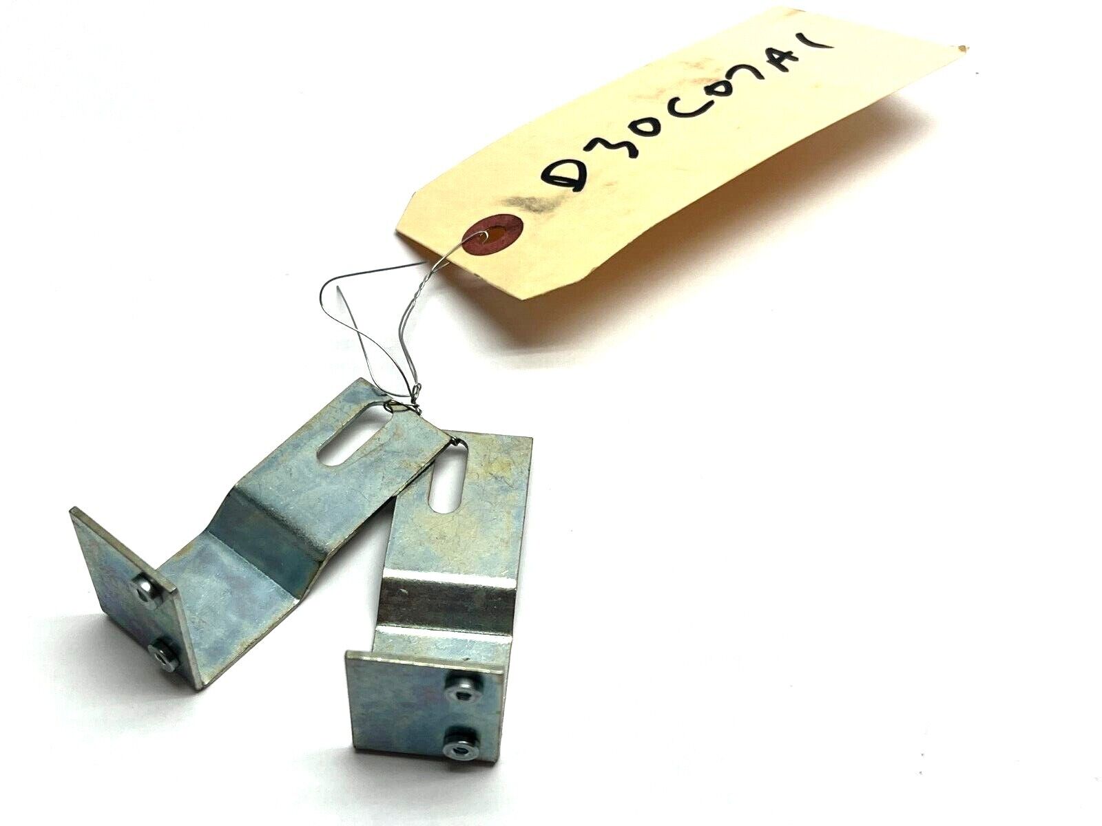 SI Systems D30C07A1 COG Detection Bracket LOT OF 2 - Maverick Industrial Sales