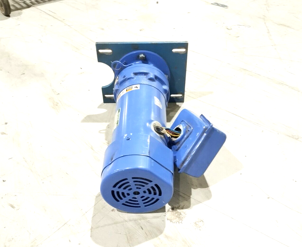 Sumitomo CNVM-05-6090YC-SG-B-21 SM-CYCLO Induction Motor 1/2HP 1PH S-TC-F - Maverick Industrial Sales