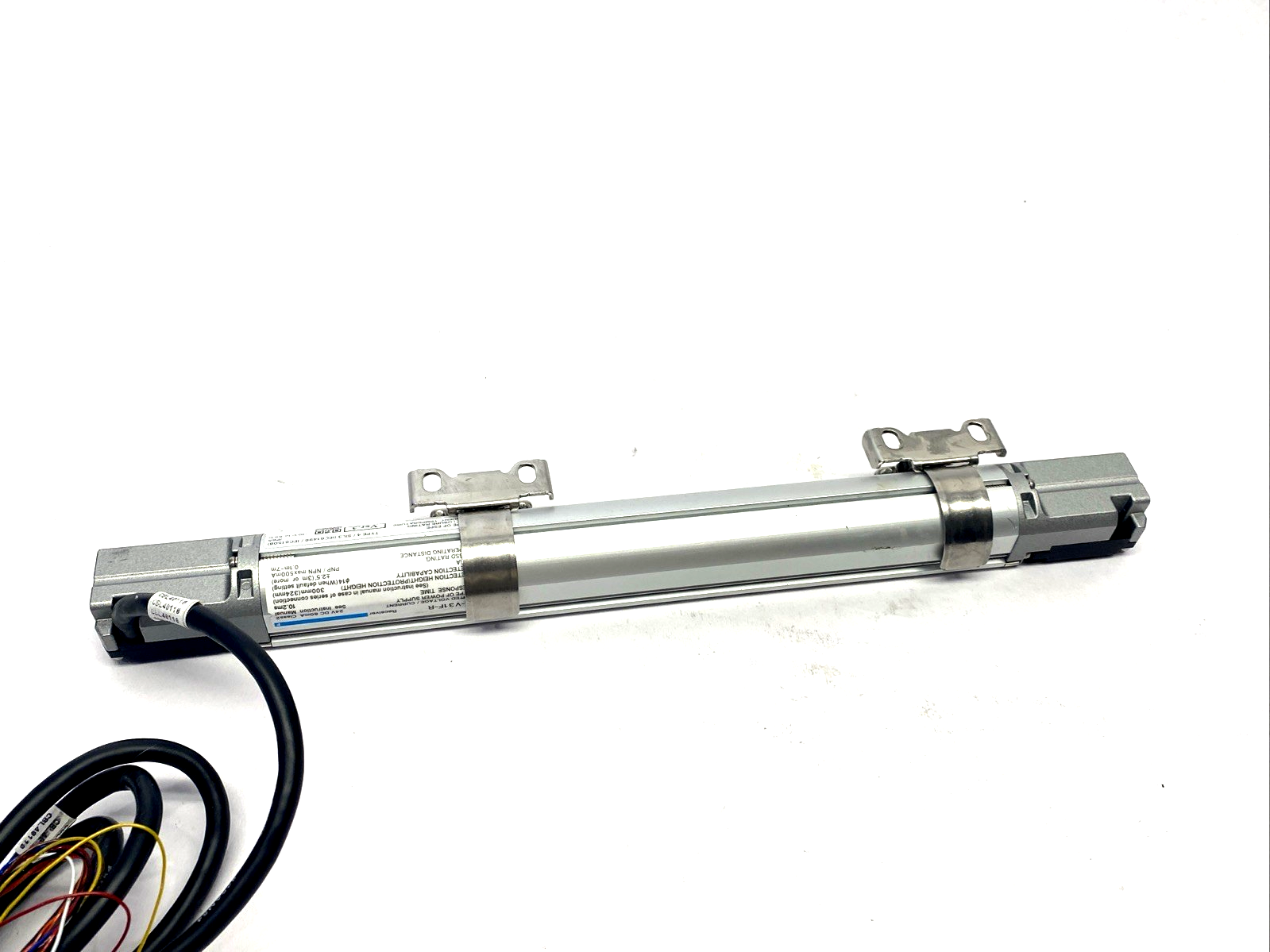 Keyence SL-V31F-R Safety Light Curtain Receiver w/ Mounting Brackets, 31 Axes - Maverick Industrial Sales