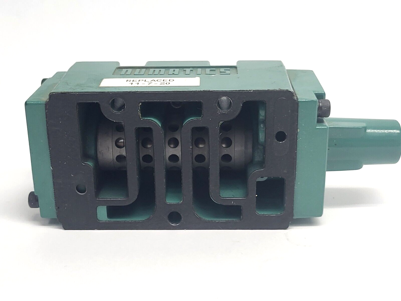554PP400O000000 | Numatics Pneumatic Pilot Valve - Used - Maverick Industrial Sales