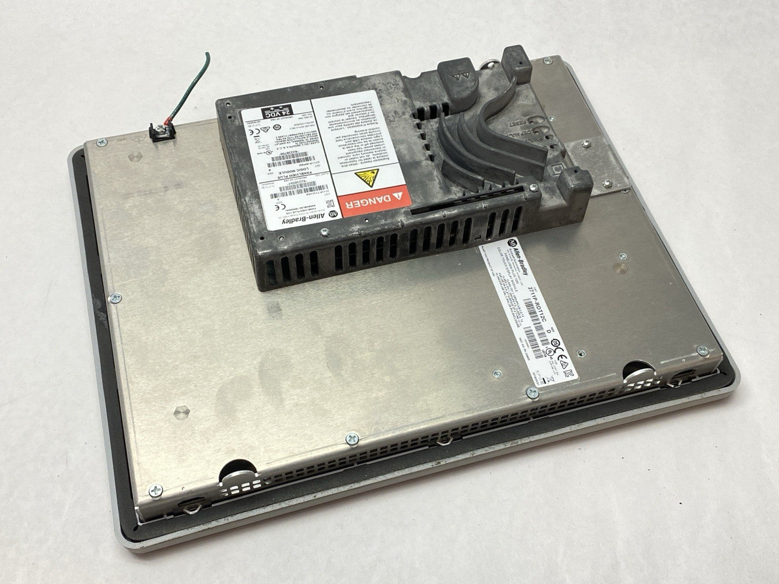 2711P-T12C4D8 | Allen Bradley PanelView Plus 1250 Terminal 2711P-RP8D 2711P-RDT12C - Used - Maverick Industrial Sales