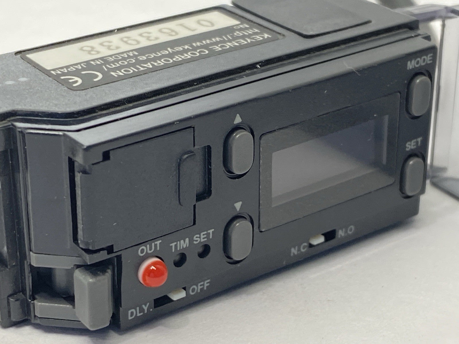 Keyence CZ-K1 RGB Digital Fiberoptic Sensor Amplifier Main Unit NPN - Maverick Industrial Sales