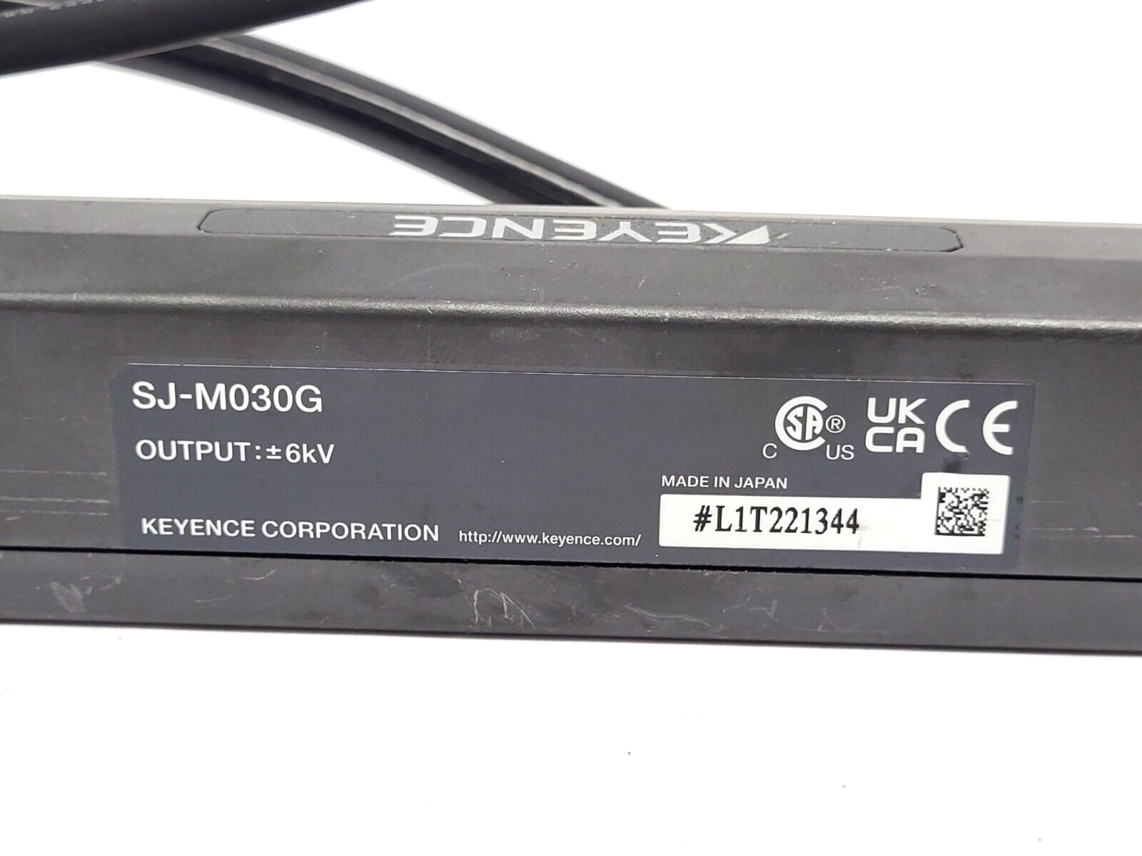 Keyence SJ-M030G High-Performance Micro Static Eliminator - Maverick Industrial Sales