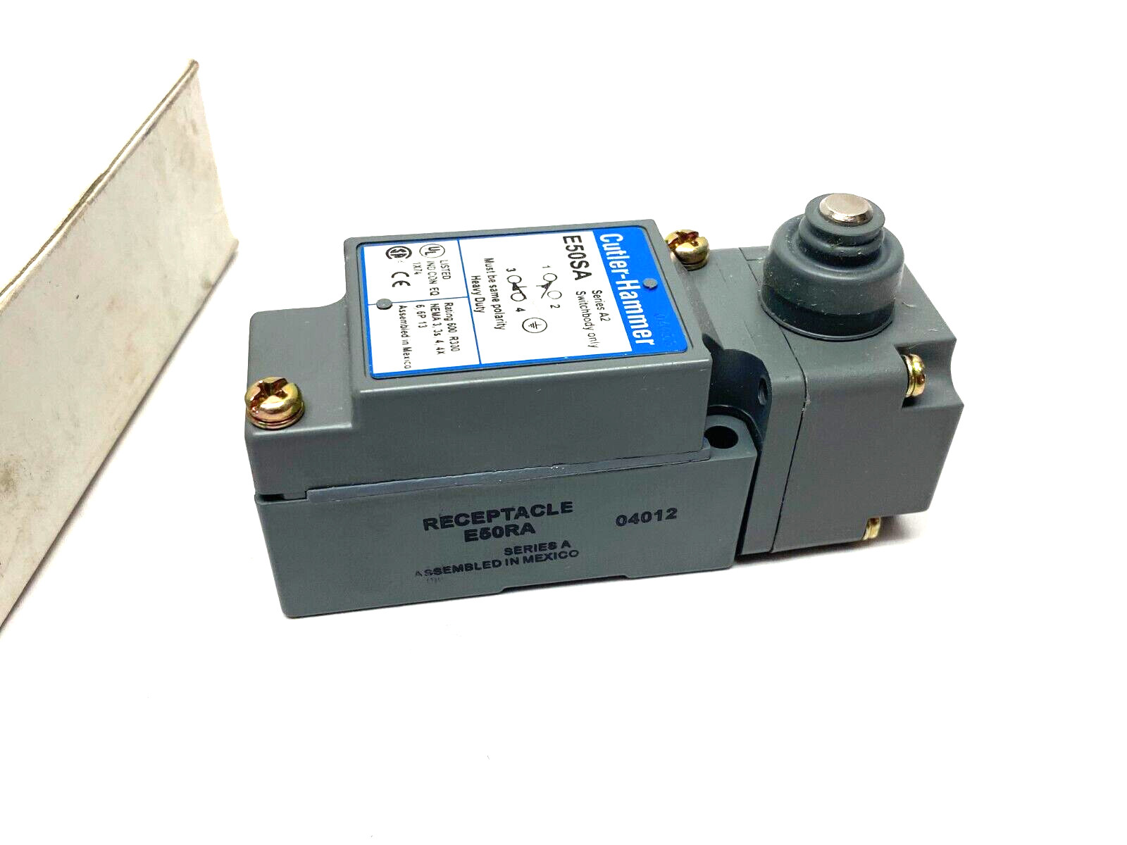 E50AS1 | Eaton Cutler-Hammer Plunger Limit Switch Surface Mount NEMA Heavy Duty - New – Open box - Maverick Industrial Sales