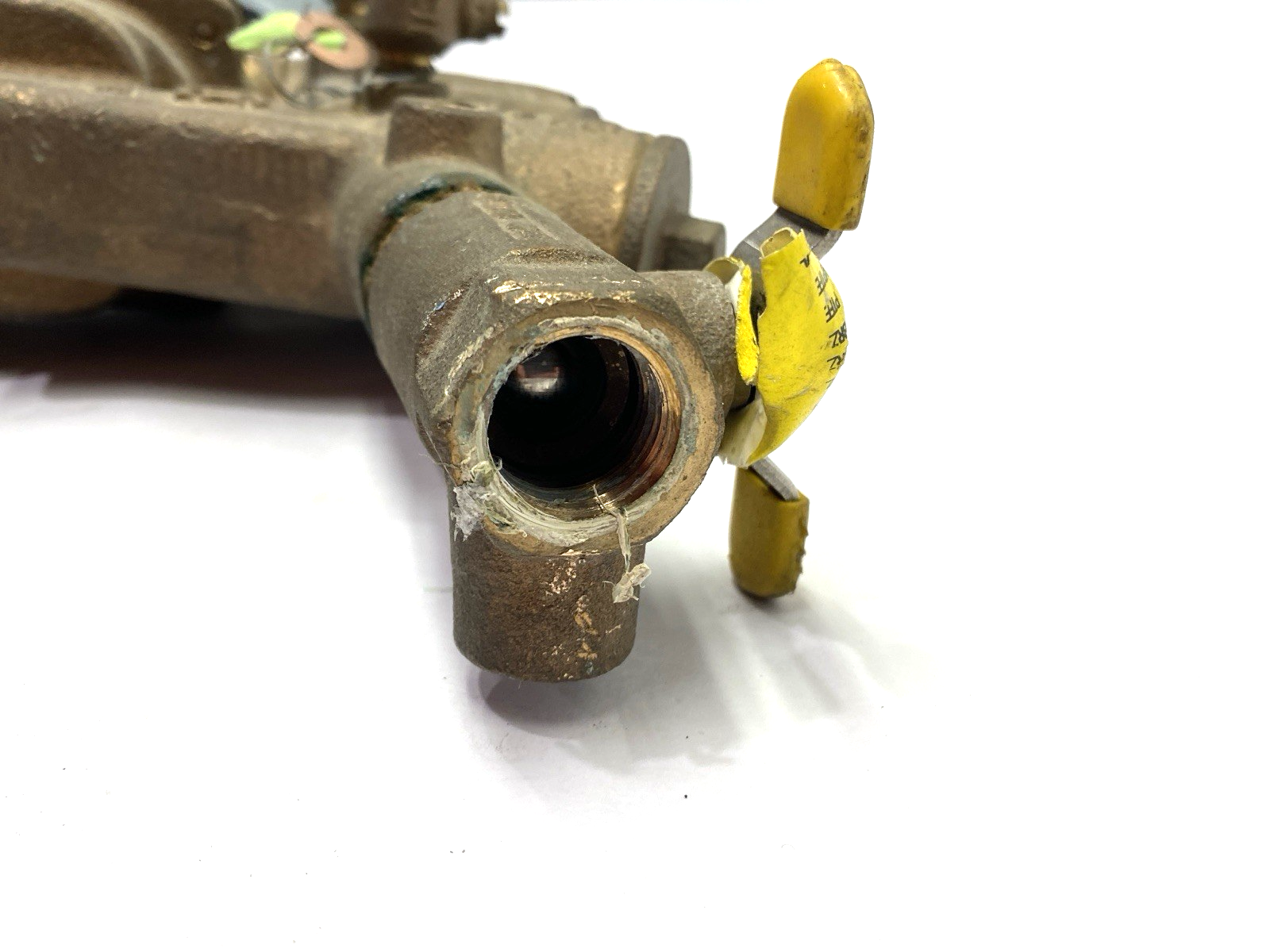 40203A2 | Conbraco Reduced Pressure Backflow Assembly 1/2" - For parts or not working - Maverick Industrial Sales