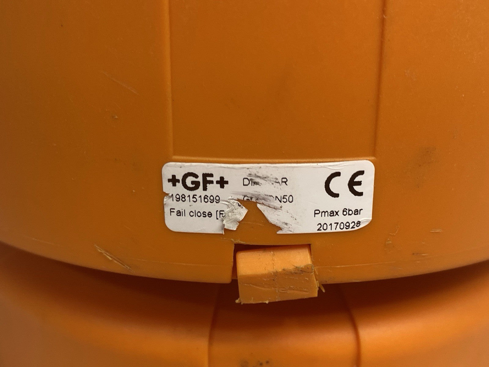 161624617 | Georg Fischer DIASTAR Ten Diaphragm Valve 198151699 DAMAGED TOP PLUG - New – Open box - Maverick Industrial Sales