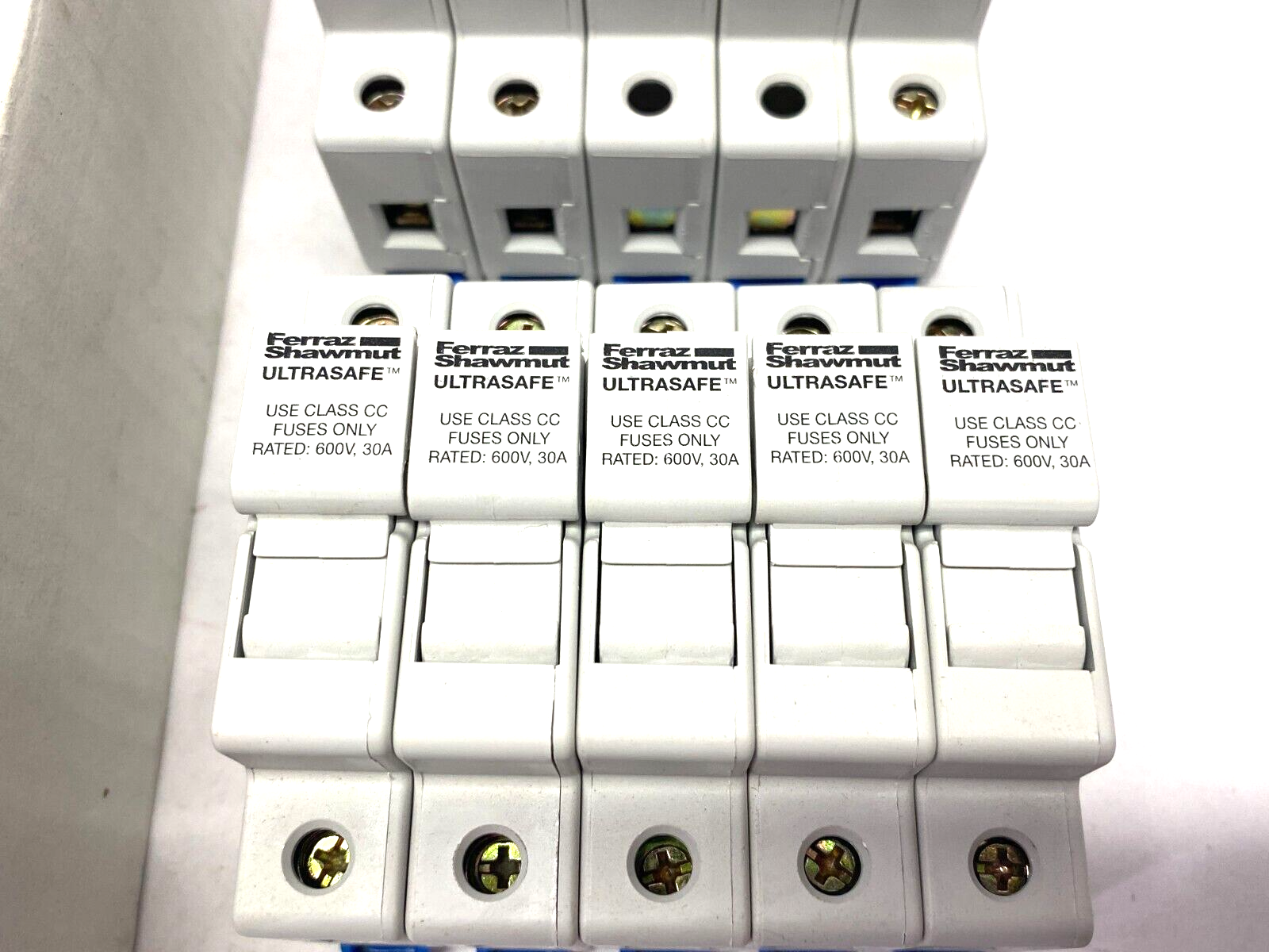 Eaton Cutler-Hammer C383FHCC Ultrasafe 1-Pole Fuse Holder Class CC BOX OF 10 - Maverick Industrial Sales