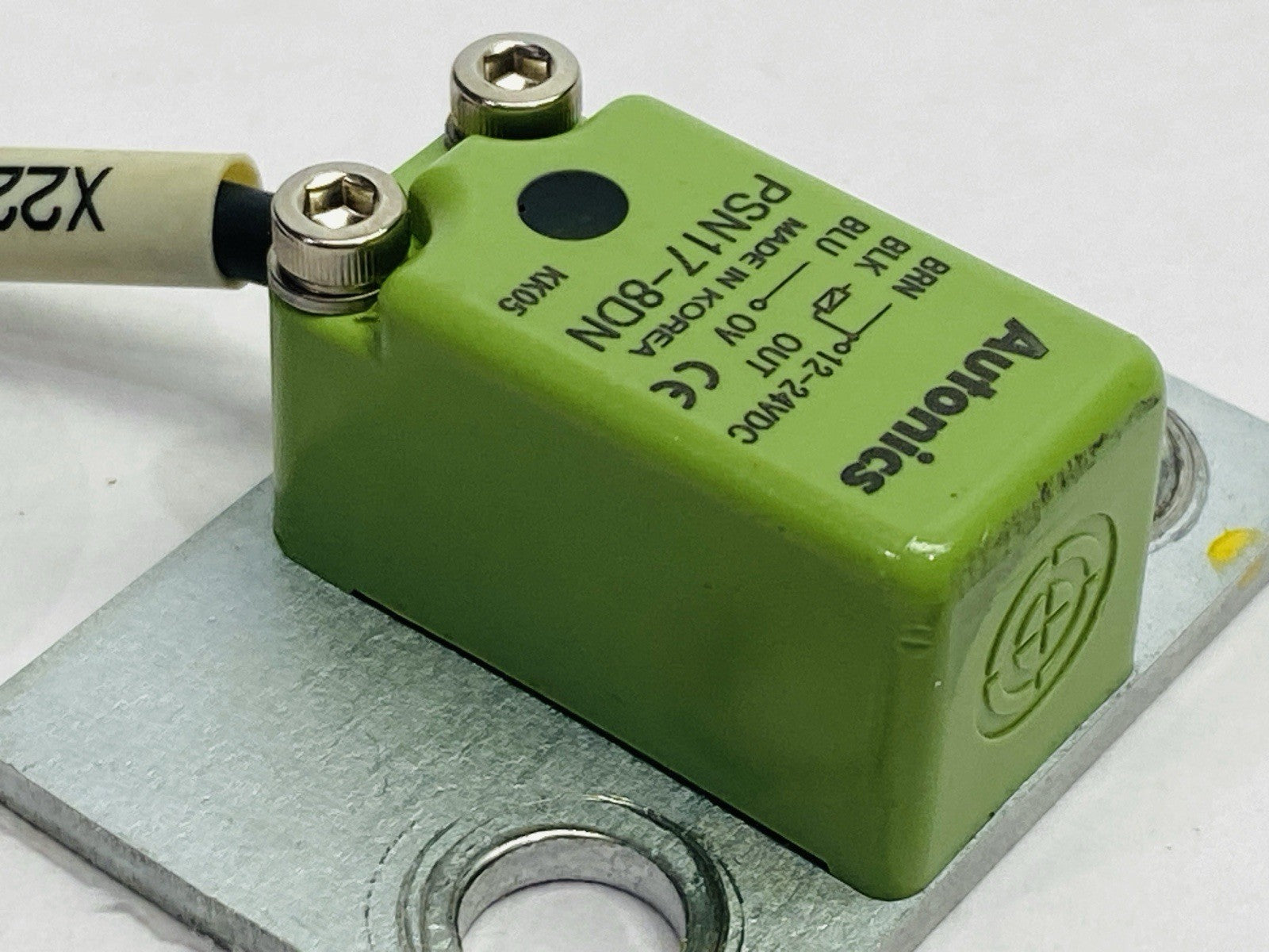 Autonics PSN17-8DN Rectangular Inductive Proximity Sensor 12-24VDC - Maverick Industrial Sales