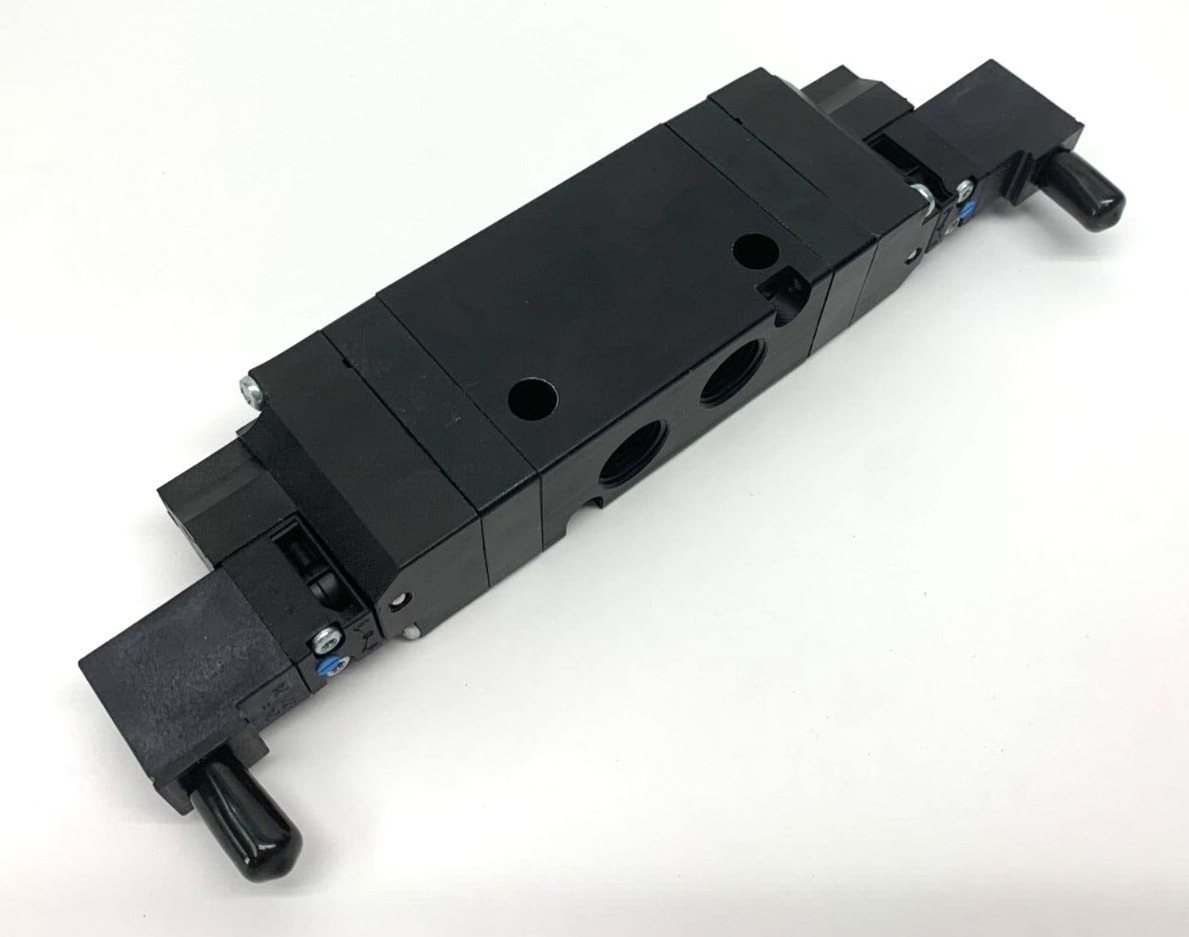 Parker B562BB549C Double Solenoid Valve 3-Port 3/8" P2E-KV32C Solenoids - Maverick Industrial Sales