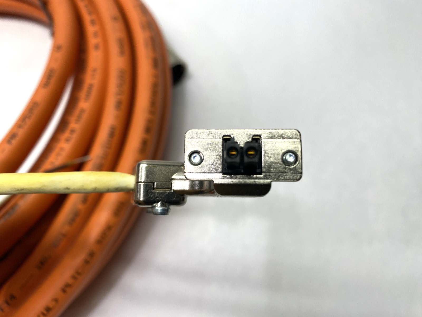 Allen Bradley 2090-CSBM1DE-14AA10 Ser. A Kinetix Motor Power Cable 10m - Maverick Industrial Sales