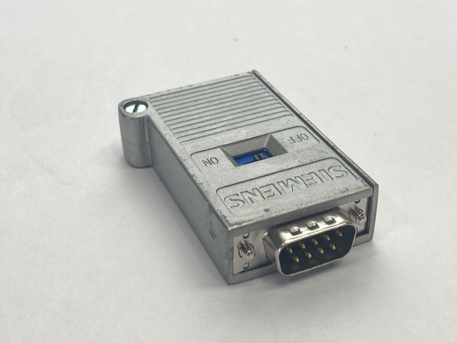 Siemens 6GK15000EA02 PROFIBUS Connector 12 Mbit/s - Maverick Industrial Sales