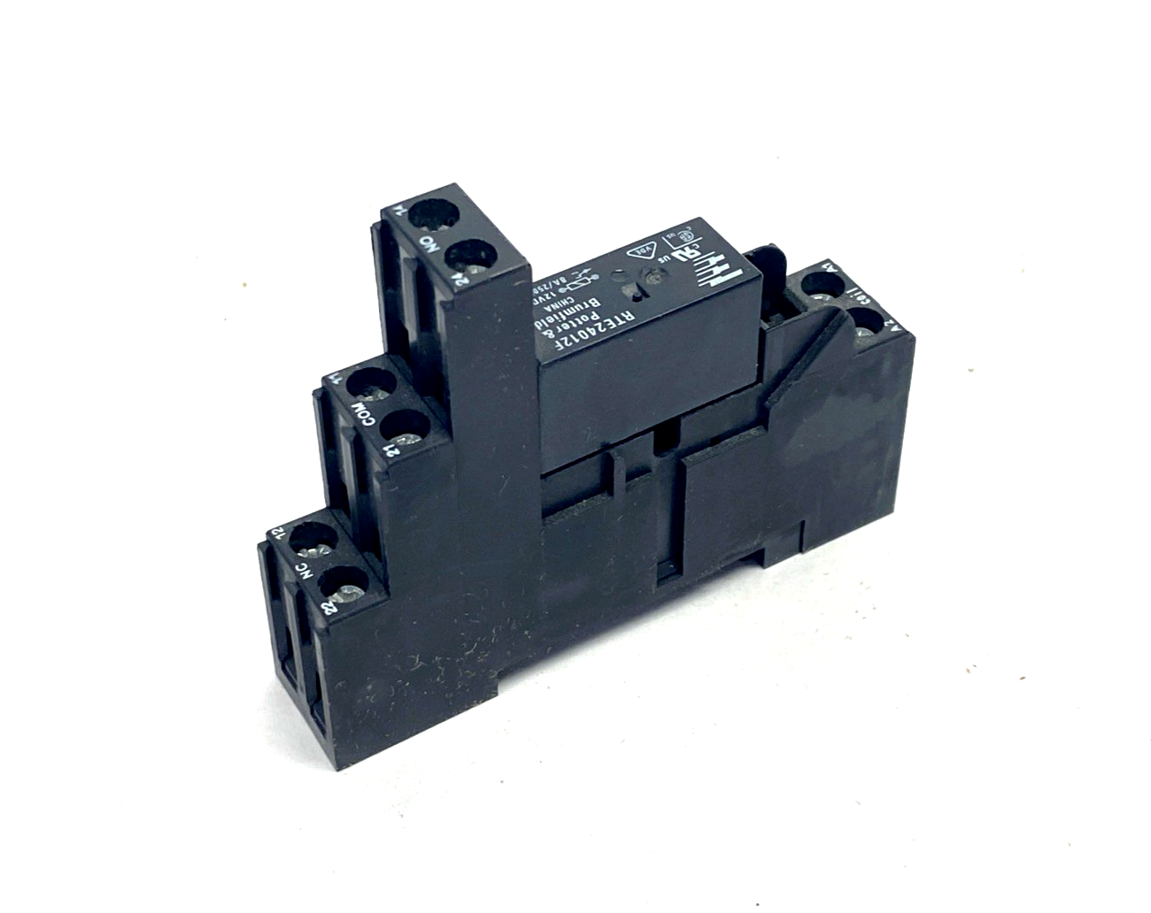 Potter & Brumfield RTE24012F Relay DPDT 8A 12V, RT78726 Socket/Base, LOT OF 2 - Maverick Industrial Sales