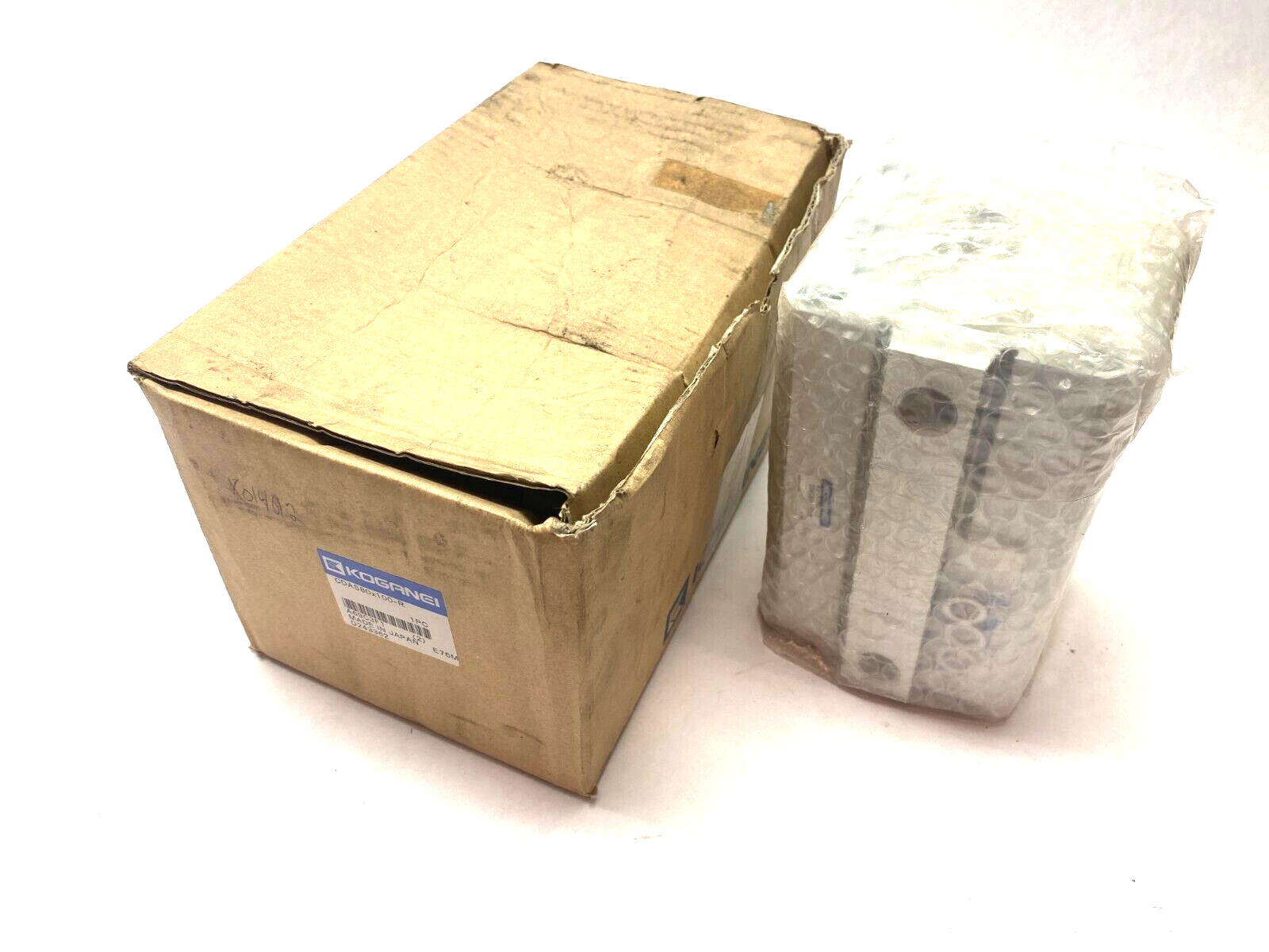 CDAS80X100-R | Koganei Pneumatic Jig Cylinder 80mm Bore 100mm Stroke - New – Open Box - Maverick Industrial Sales