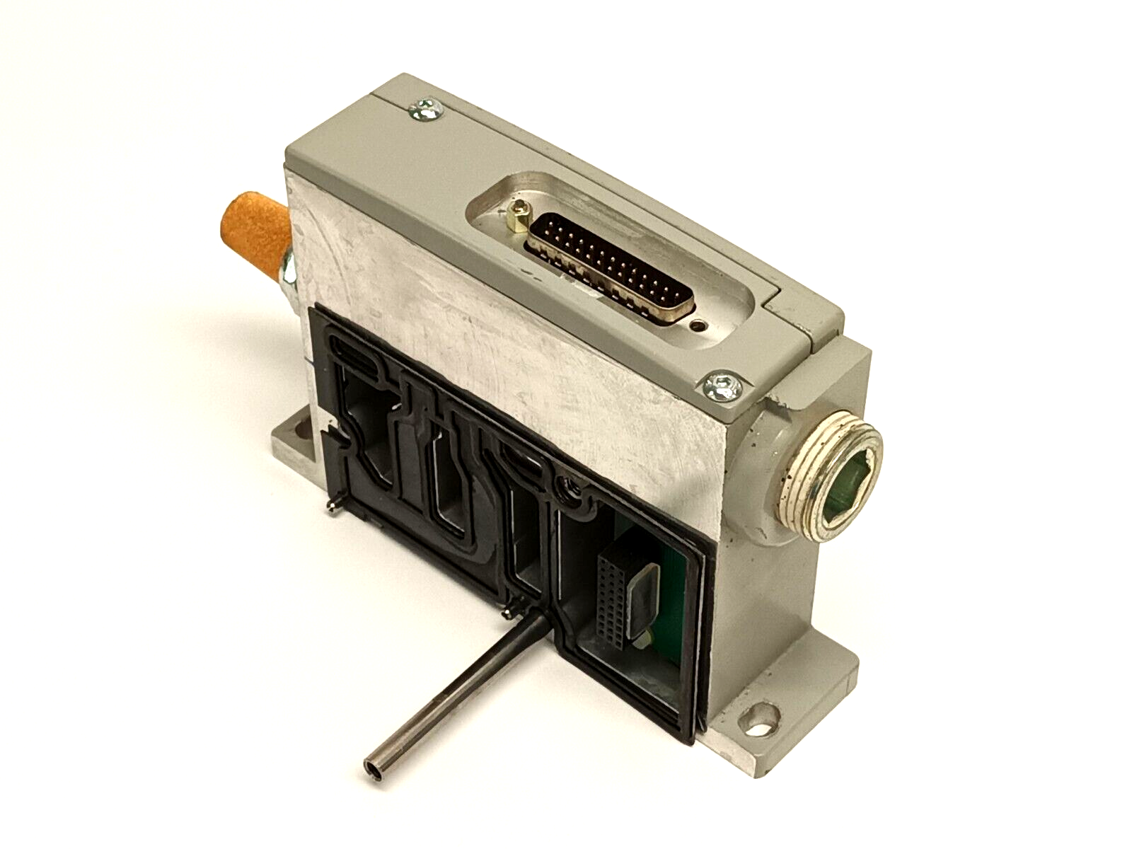 Parker Manifold End Plate 25-Pin D-Sub Connector - Maverick Industrial Sales